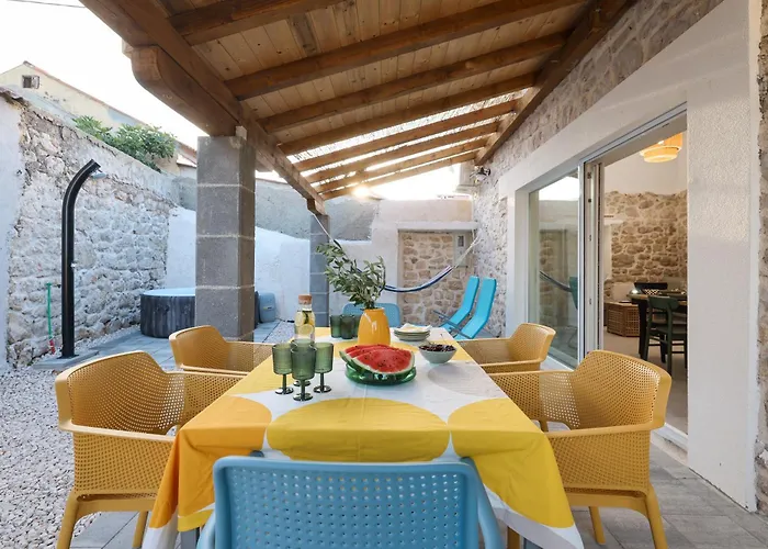 度假居 Stone House Lole Ražanac