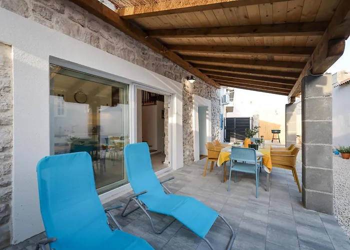 Nyaraló Stone House Lole