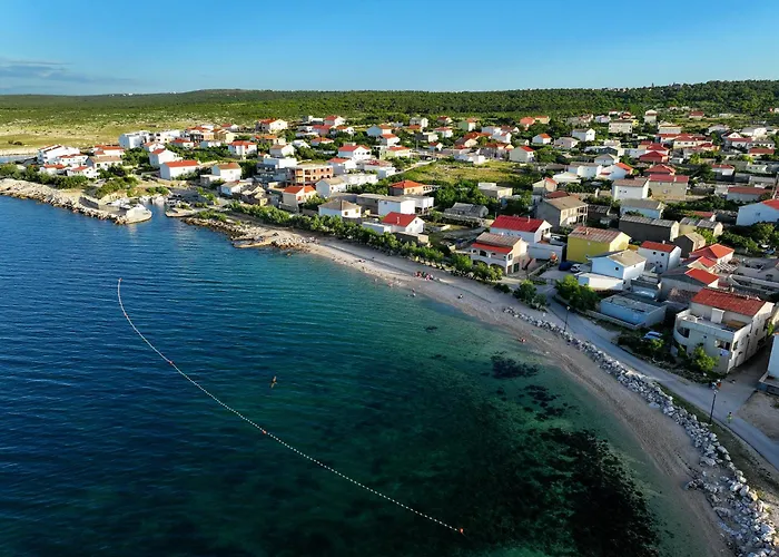 Stone House Lole Nyaraló